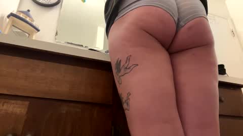 NirvanaMoonstone online show from November 15, 6:59 am