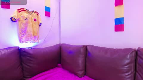  V I C T O R I A   online show from June 27, 7:20 pm