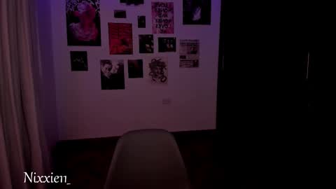 Nixxie  online show from March 6, 3:27 am