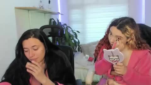 nixy_fresa online show from October 10, 12:11 pm