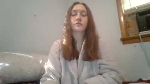 Snapshot of njsnowbunny chatting on October 18, 6:45 pm njsnowbunny online show from October 18, 6:45 pm
