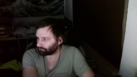 shyboi online show from December 5, 6:06 pm