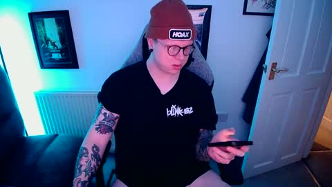 BNate93 online show from December 18, 7:30 pm