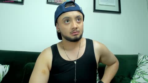 Noah  online show from January 26, 4:09 am