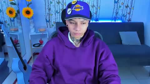 noah online show from March 8, 4:34 am