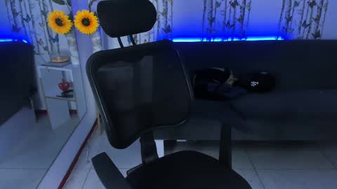 noah online show from February 20, 4:39 am