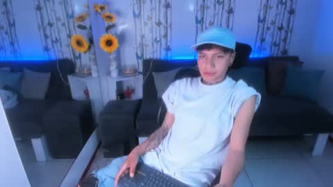 noah online show from February 8, 9:56 am