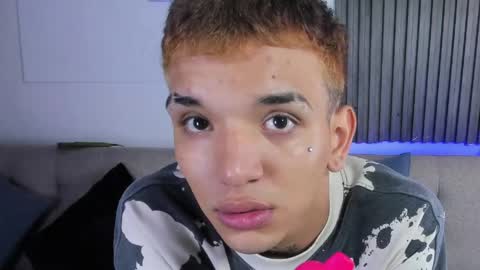 Noah online show from April 27, 1:41 pm