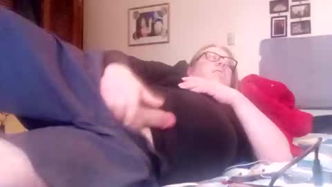 Snapshot of nodak808 chatting on February 9, 9:49 pm Jonny Coxman online show from February 9, 9:49 pm