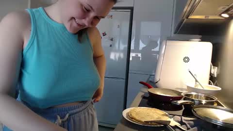 nodarell online show from March 11, 1:03 pm