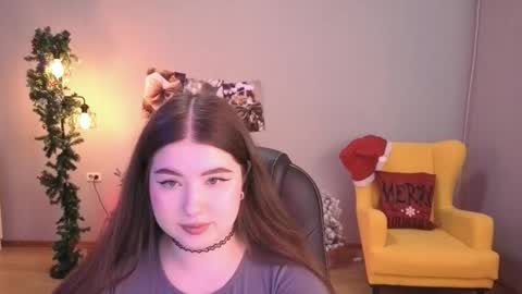 noirwhisper online show from December 14, 8:26 pm