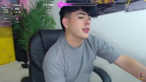 Snapshot of nolan_twink chatting on January 28, 5:46 pm Nolan online show from January 28, 5:46 pm