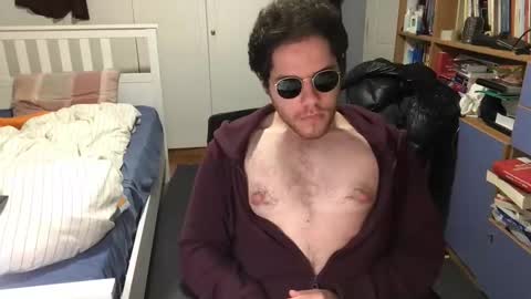 nongay379444 online show from December 11, 8:28 pm