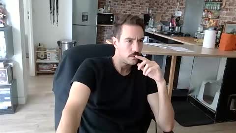 Isaac online show from September 27, 11:41 am