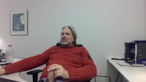 Ralle online show from January 9, 3:50 pm