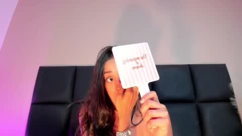 Nora Da Silva online show from January 9, 1:11 am