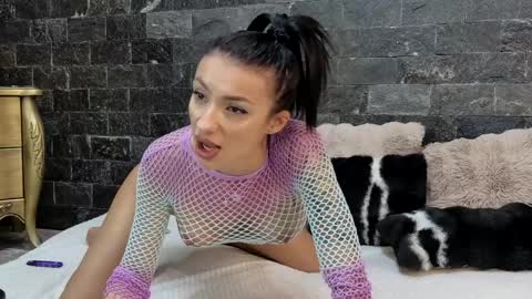 Nora online show from April 9, 4:49 am