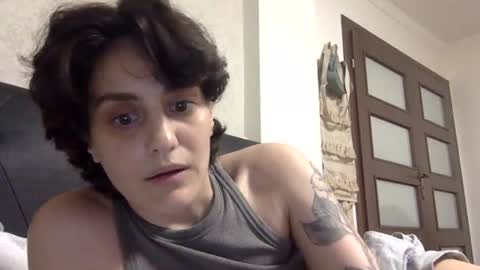 norablues online show from July 4, 7:06 pm