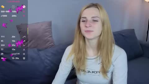 Elina online show from September 18, 10:19 am