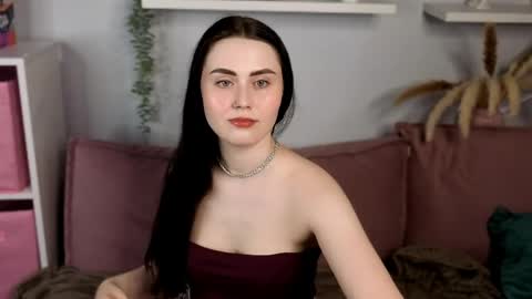 Nora online show from May 26, 6:30 am