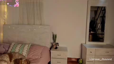 Norma Jeaane online show from March 12, 2:23 pm