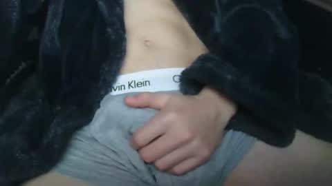 normalcock51093 online show from October 13, 12:56 am