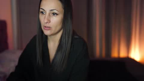 Tina online show from February 19, 6:29 pm