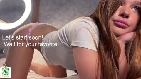 notecarret online show from June 2, 7:05 pm