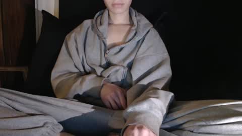 Olivia online show from September 28, 5:38 am