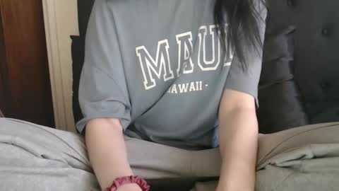 Olivia online show from March 9, 10:36 pm