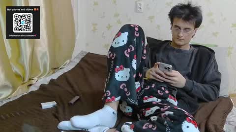 Nuar X online show from February 22, 5:37 pm