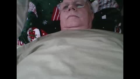 nukiss online show from February 4, 3:05 pm