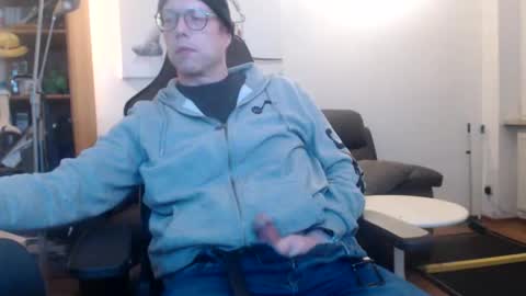 nursefan online show from January 13, 5:54 pm