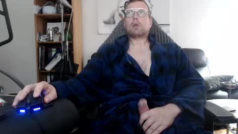 Snapshot of nursefan chatting on October 12, 8:29 am nursefan online show from October 12, 8:29 am