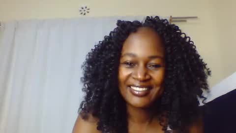 nutgal online show from March 1, 10:30 am