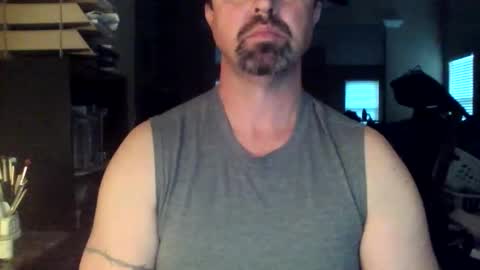 nvrenuff1979 online show from January 19, 12:37 pm