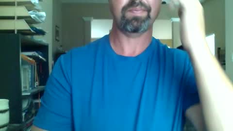 nvrenuff1979 online show from March 26, 7:41 pm