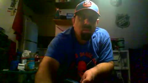 nyisles00 online show from December 1, 2:48 pm