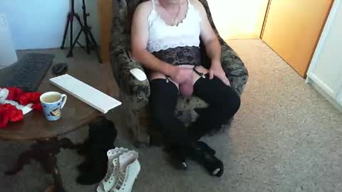 Strumpfhose online show from April 23, 12:24 pm