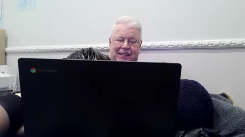 stockings  suspenders mad online show from January 14, 6:05 pm