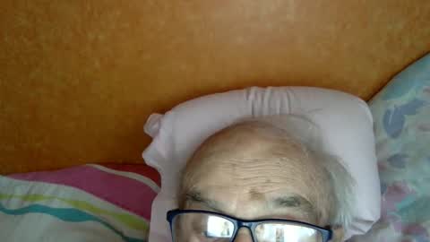 nymouf online show from December 3, 10:49 am