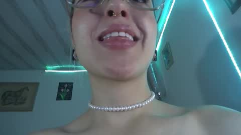 Frida online show from December 23, 7:47 am