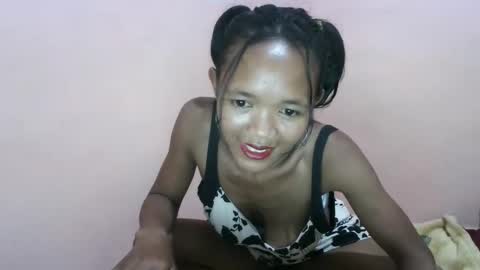 nympholinha online show from February 10, 6:13 pm