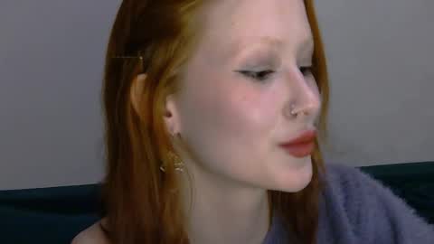 nyra_thira online show from May 10, 7:53 pm