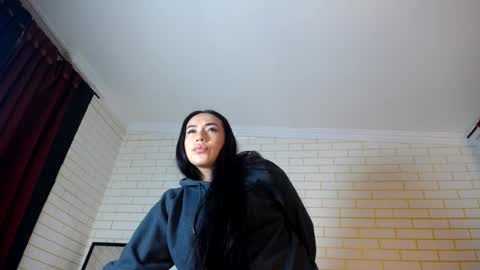 nyx1126 online show from March 27, 11:33 am