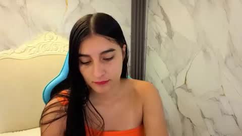 Nia  online show from July 28, 1:10 pm