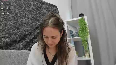 Elis online show from June 10, 1:54 pm