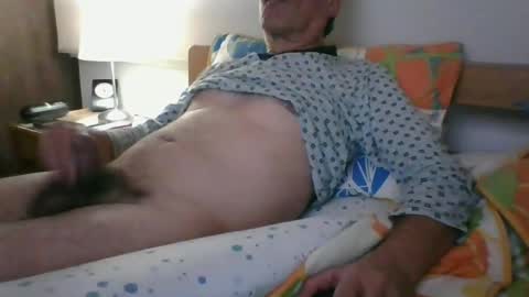 ocorrea online show from May 13, 4:33 am