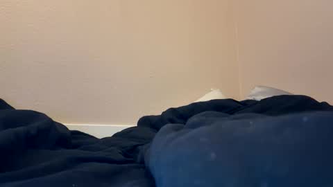 octopuxxyuh online show from December 13, 8:15 pm