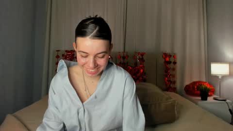 Polly online show from February 17, 4:42 am